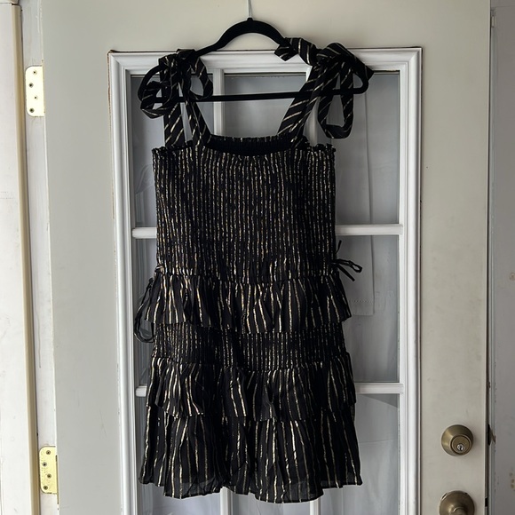 House of harlow 1960 - MD black and gold ruffle mini dress w/tie straps-holiday - Picture 7 of 15